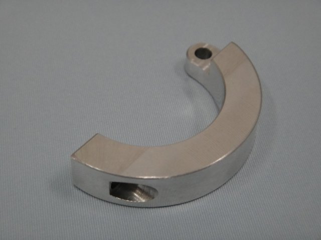 客製化工業零件 113